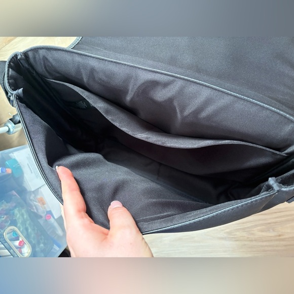 NWOT- MENS TED BAKER LAPTOP BAG - Picture 4 of 5